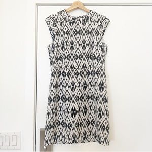 Theory Orinthia Jacquard Dress Size 8 Excellent condition with cap sleeves